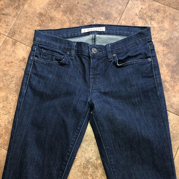 J brand sz 26 (29”x33”) - Picture 2 of 8